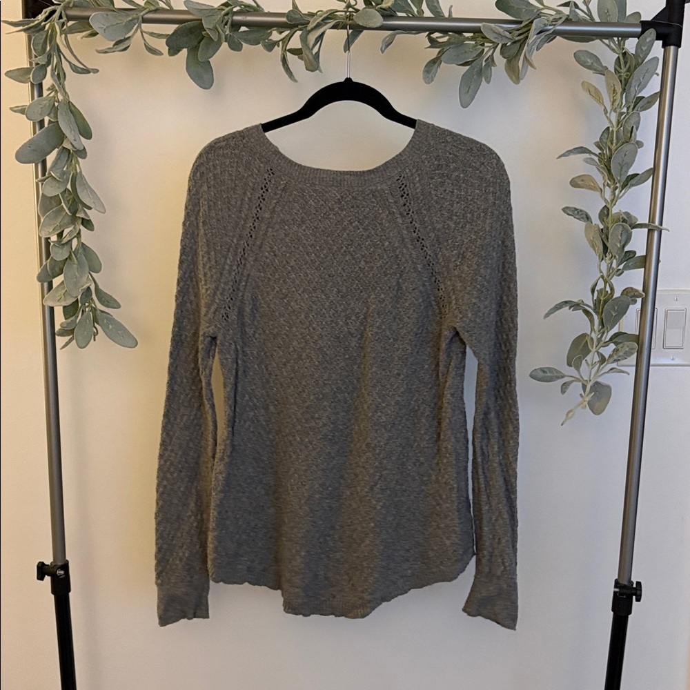Loft sweater - Picture 3 of 3